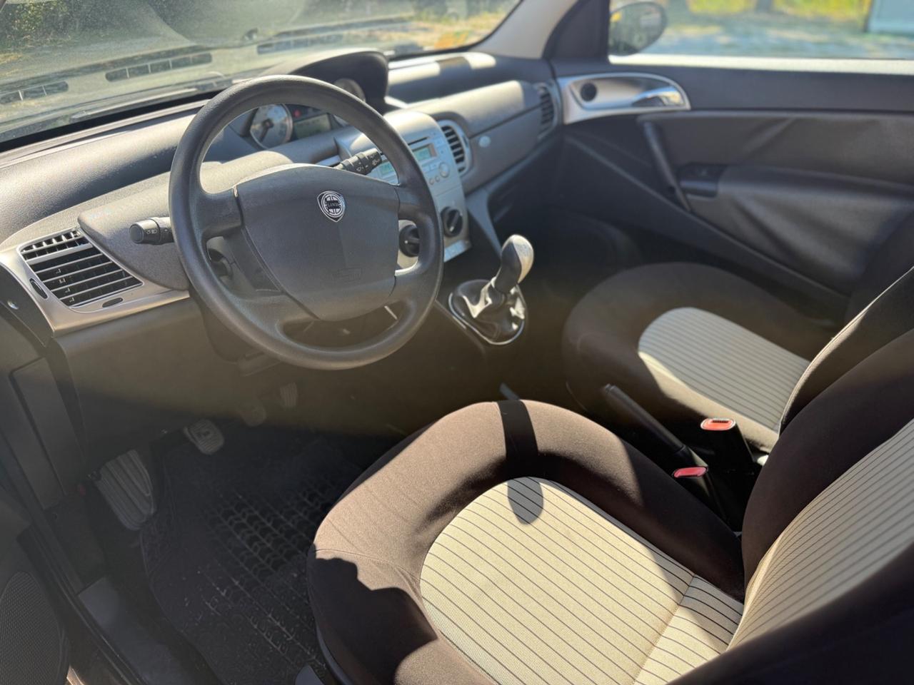 Lancia Ypsilon 1.3 126000km
