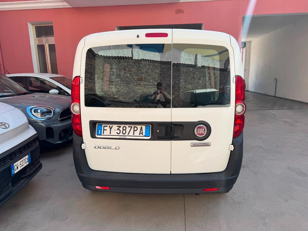 Fiat Doblò 1.6 MJT 105CV S&S PC-TN Cargo Lounge