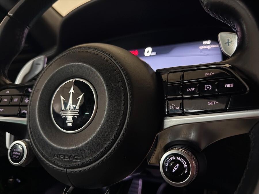 Maserati Grecale MHEV 330 CV AWD Modena