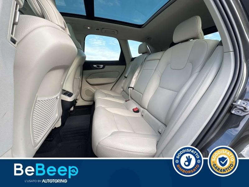 Volvo XC60 2.0 B4 INSCRIPTION AWD AUTO