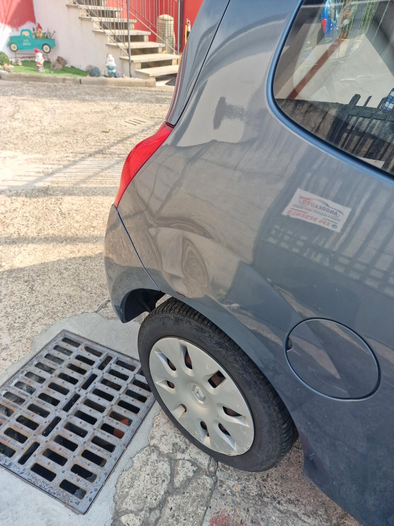 Renault Twingo 1.2 8v distrb/ok , si neopat.
