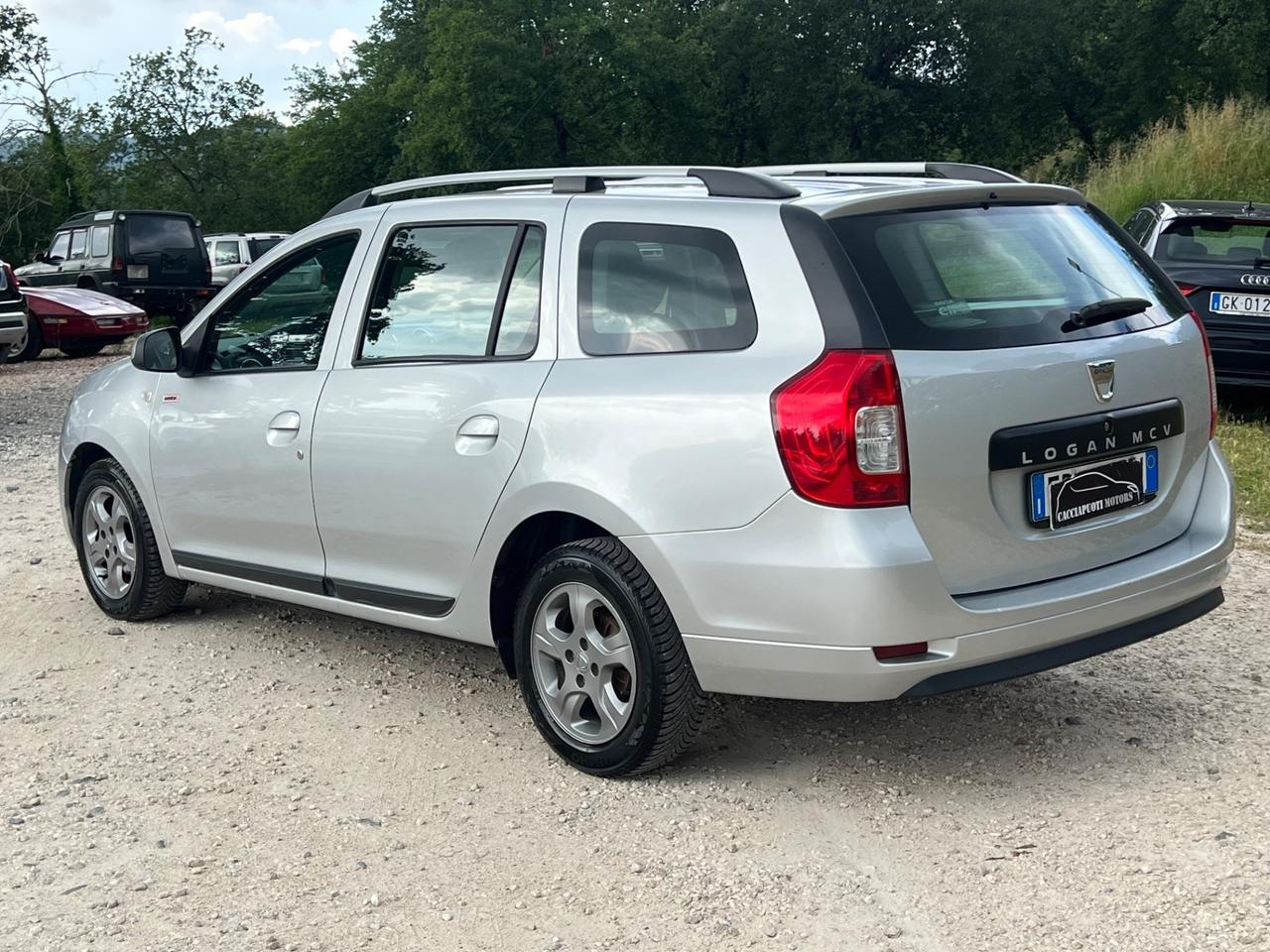 Dacia Logan MCV 1.2 75CV Lauréate NEOPATENTATI PERMUTE RATE GARANZIA