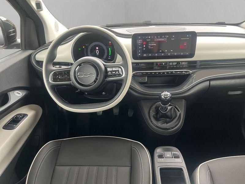 FIAT 500 Hybrid Hybrid La Prima