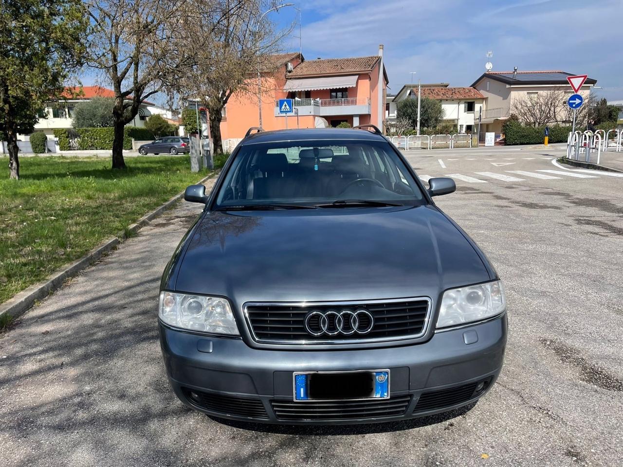 Audi A6 2.5 V6 TDI cat Avant Ambiente