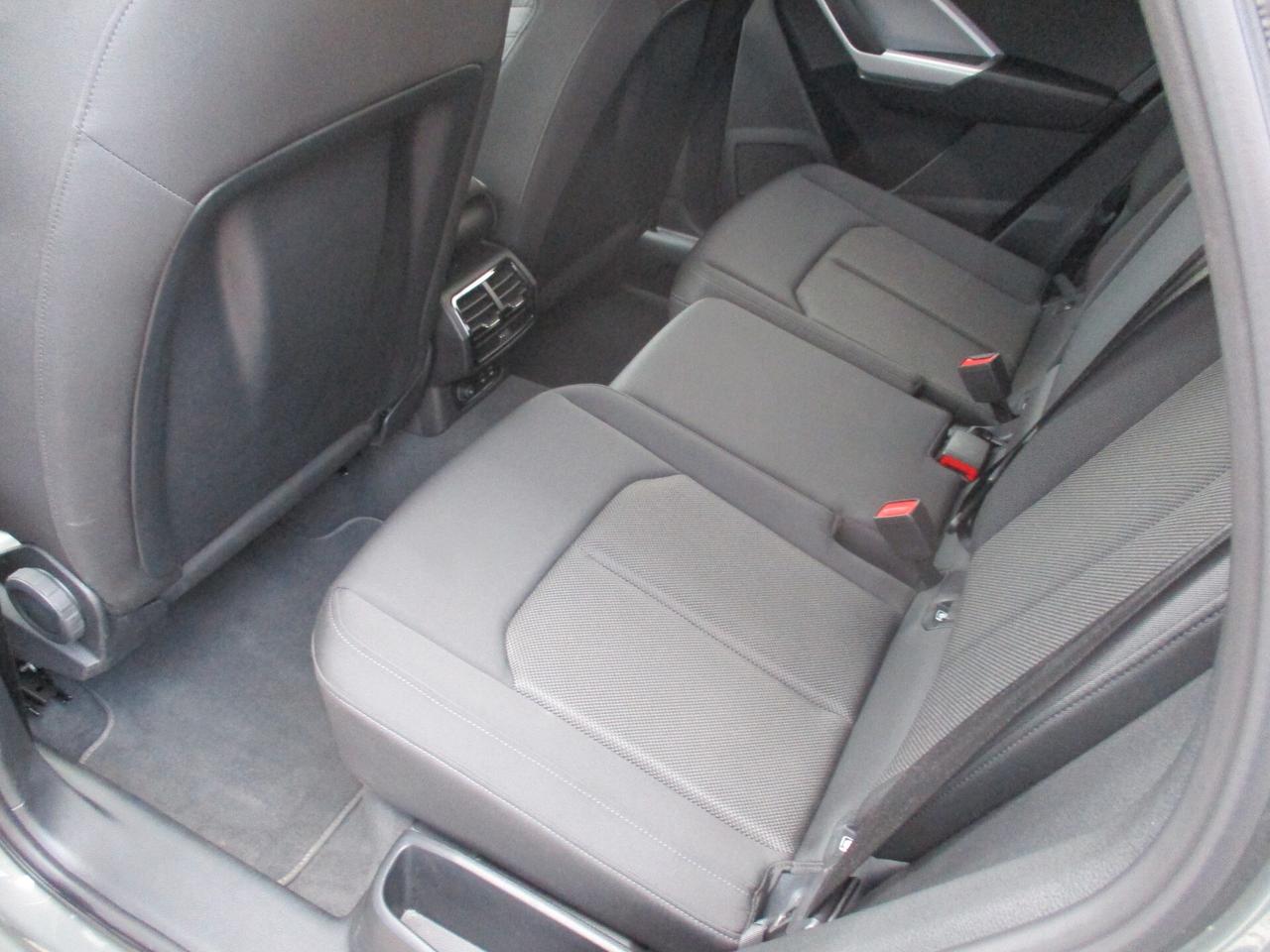 Audi Q3 35 TDI S tronic line edition