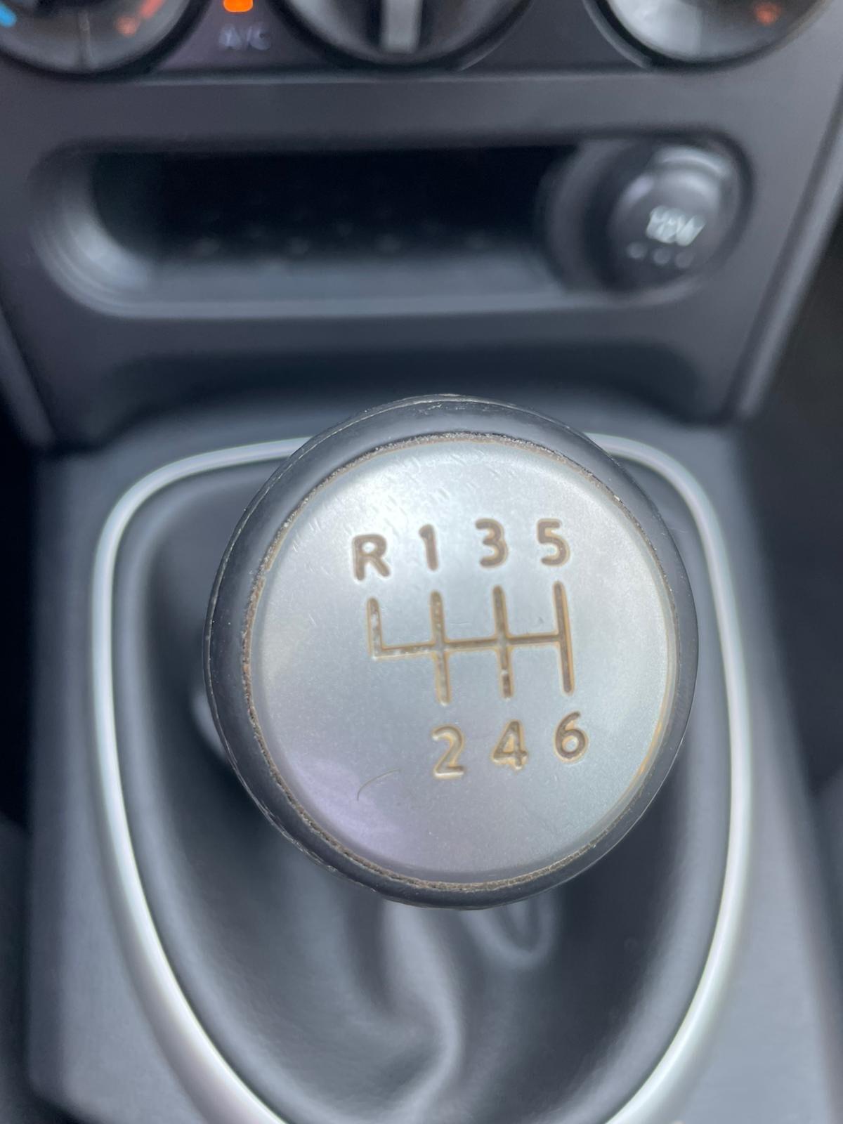 Nissan Qashqai 1.5 dCi DPF MANUALE