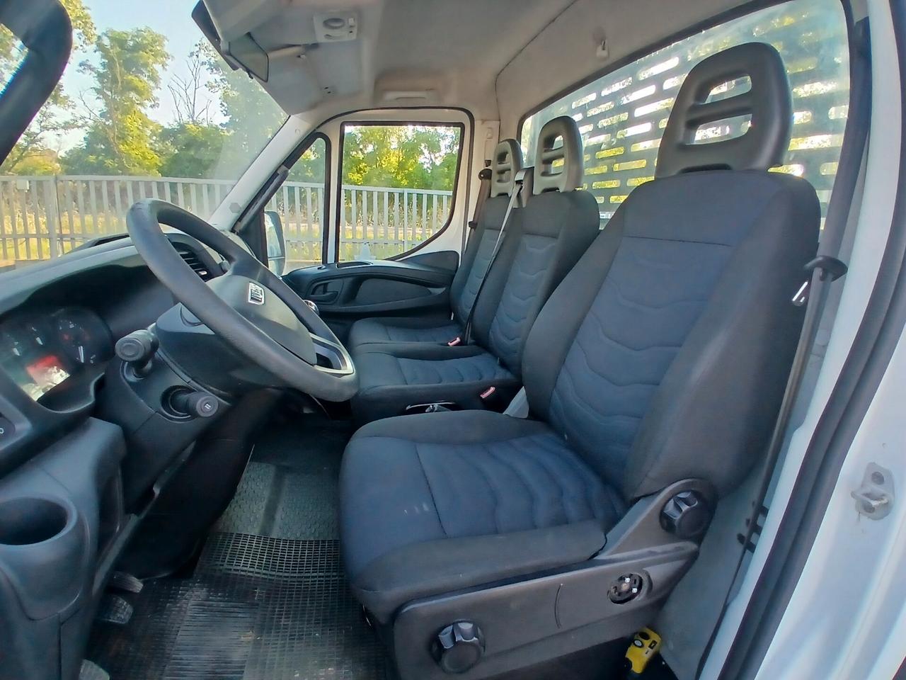 Iveco Daily 35C14 BTor 2.3 HPT PC-RG Cabinato
