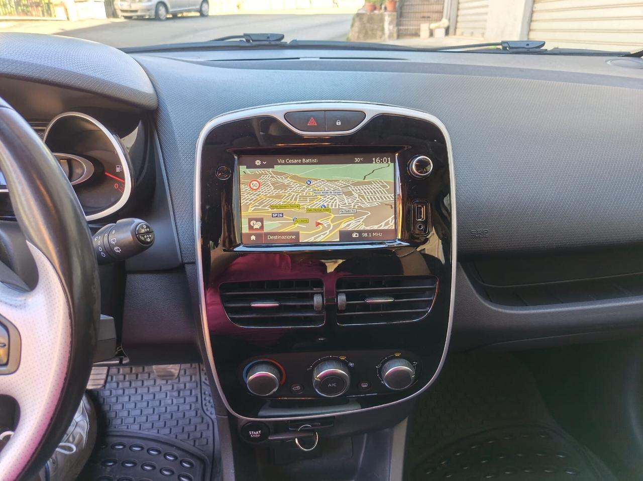 Renault Clio dCi 8V 75 CV Start&Stop 5 porte Energy Intens