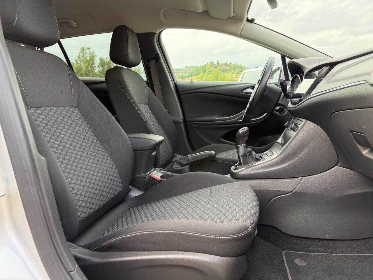 Opel Astra 1.6 CDTI 136CV EcoFLEX S&S Sports Tourer Business