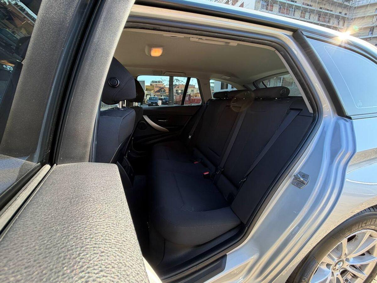 BMW Serie 3 Touring 318d Business Advantage auto BMW SERVICE!