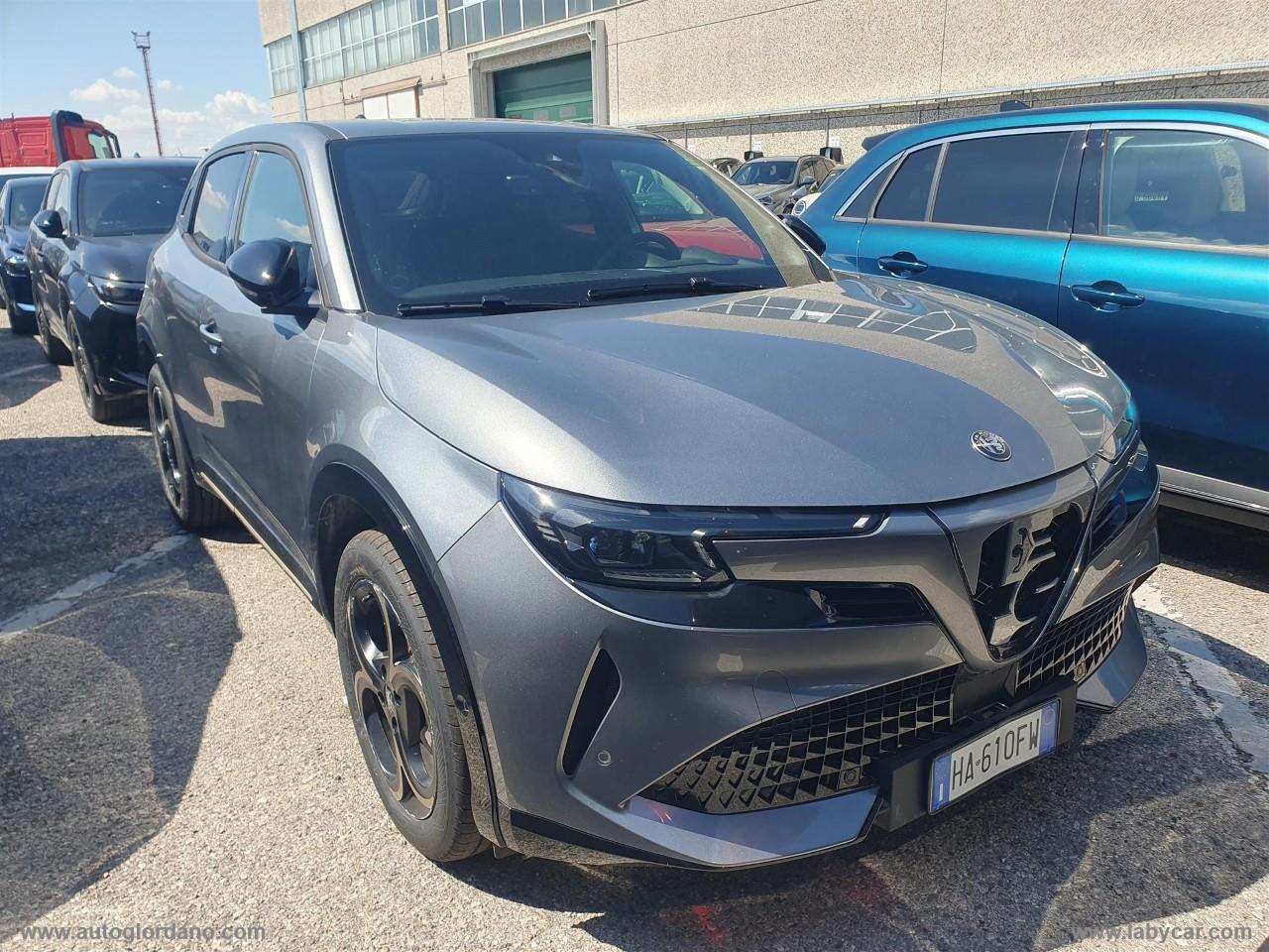 ALFA ROMEO Junior 1.2 145CV Hybrid eDCT6 Q4 Intensa