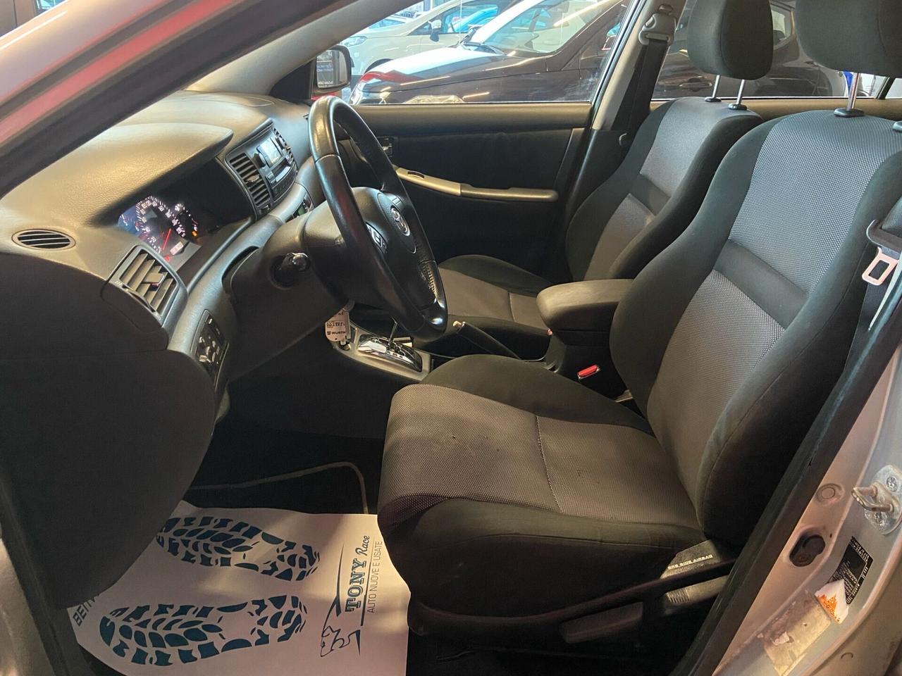 Toyota Corolla 1.4 D-4D M-MT 5 porte Sol ESP