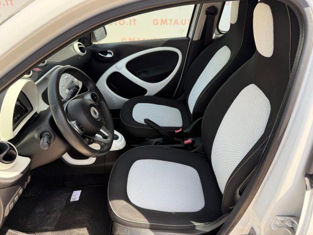 SMART ForFour 1.0 71CV PASSION NAVI LED CAMERA SOLO 5.800KM