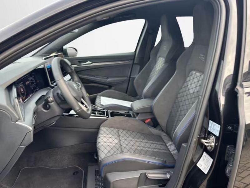 Volkswagen Golf 1.5 eTSI ACT 110kW R-Line DSG CAMERA 360° LED IQLIGHT ACC