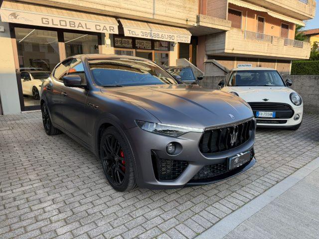 MASERATI Levante V6 Diesel 275 CV AWD Gransport