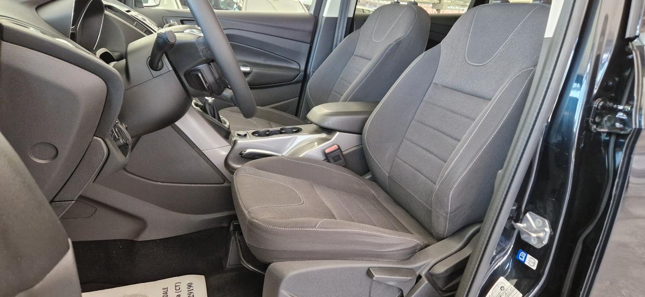 Ford Kuga 2.0 TDCi 120cv 2WD Titanium