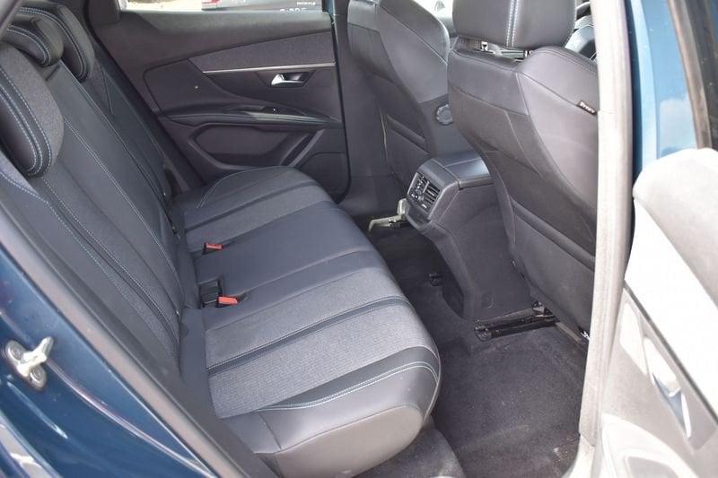 Peugeot 3008 BlueHDI 130 EAT8 S&S Allure Pack