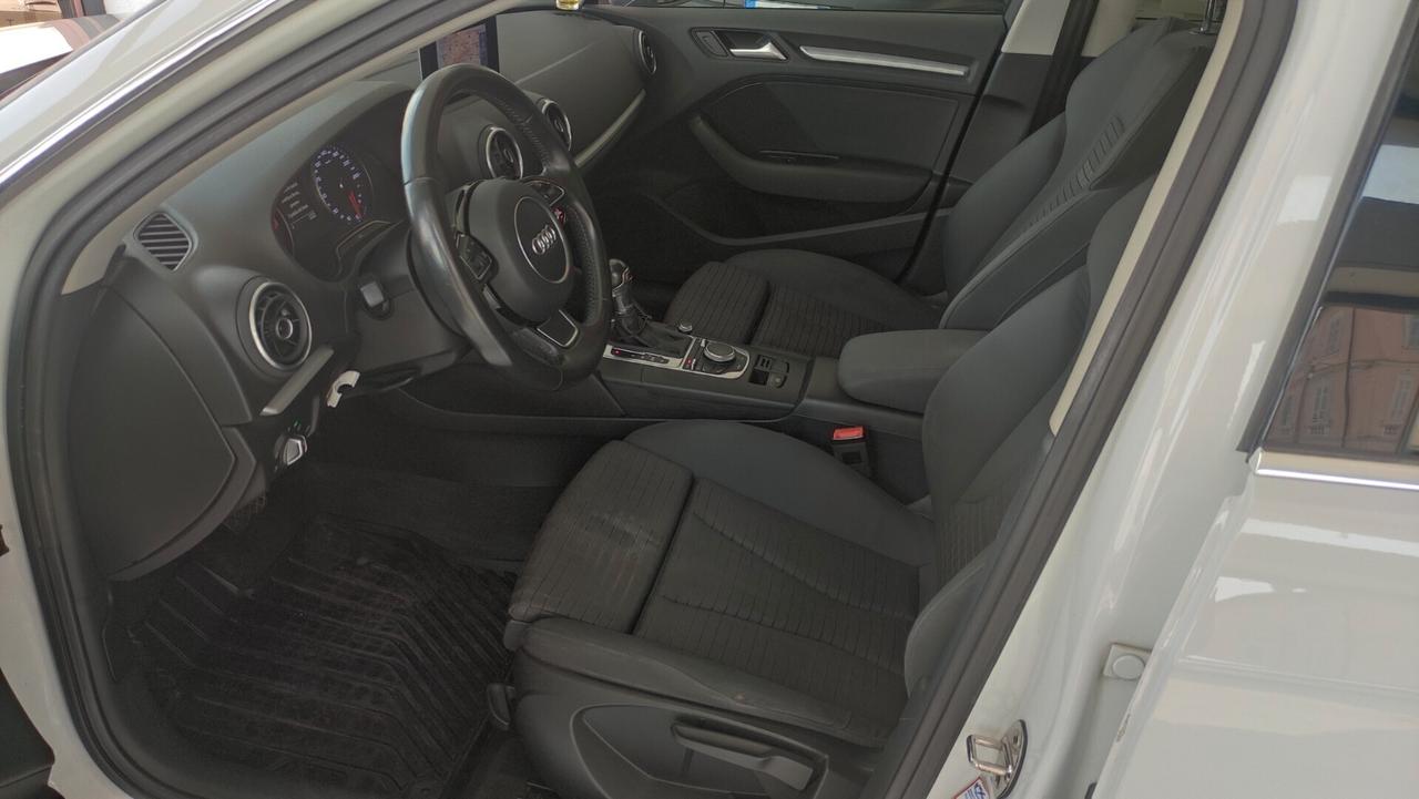 Audi A3 SPB 1.6 TDI CLEA DIESEL QUATTRO EDITION NEOPATENTATI - 2016