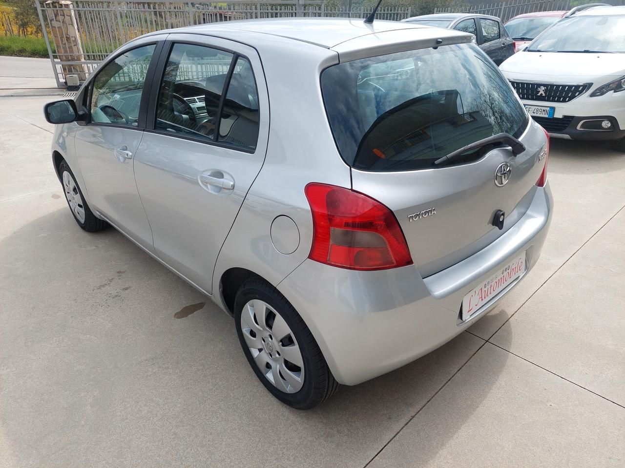 Toyota Yaris 1.0 5 porte Sol PERFETTA 69cv