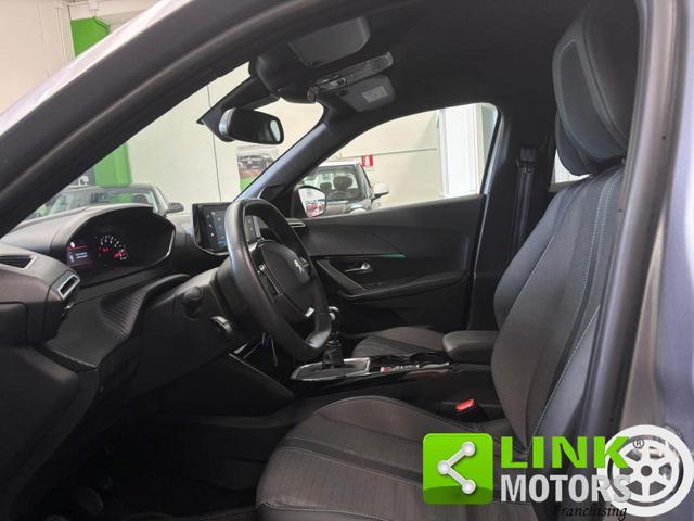 PEUGEOT 2008 PureTech 100 S&S Allure Pack KM CERT, LED.