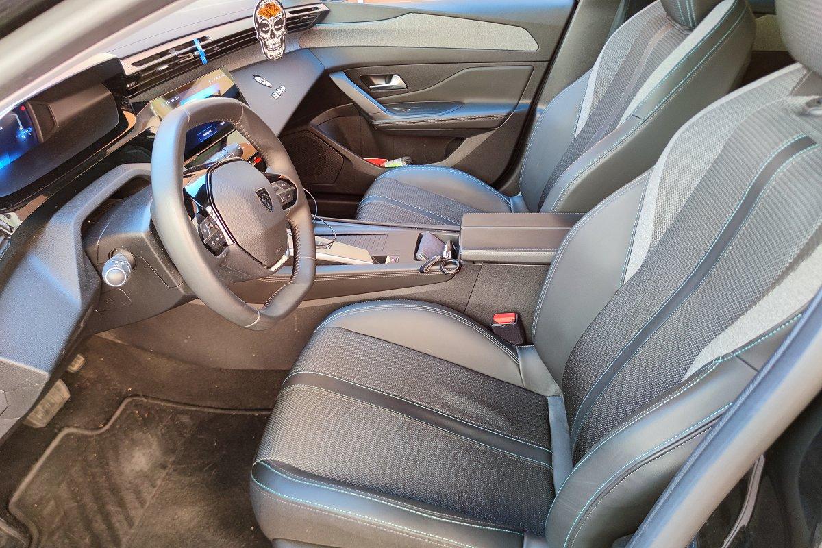 PEUGEOT 308 BlueHDi 130 S&S EAT8 Allure