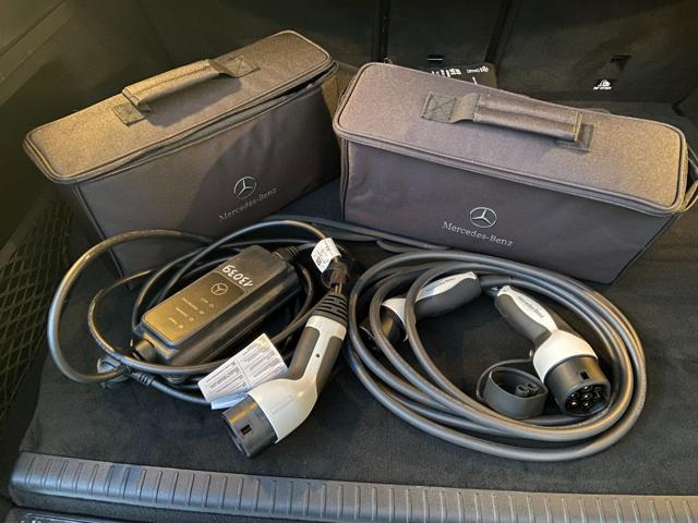 MERCEDES-BENZ GLC 300 de 4Matic Plug-in hybrid Premium Plus Pack Night.