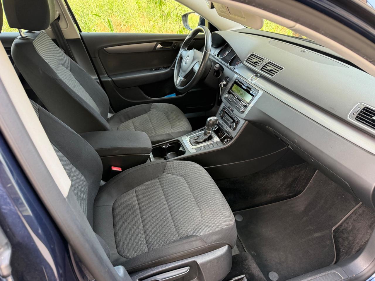 Volkswagen Passat Var. 2.0 TDI Highline BlueM.Tech.