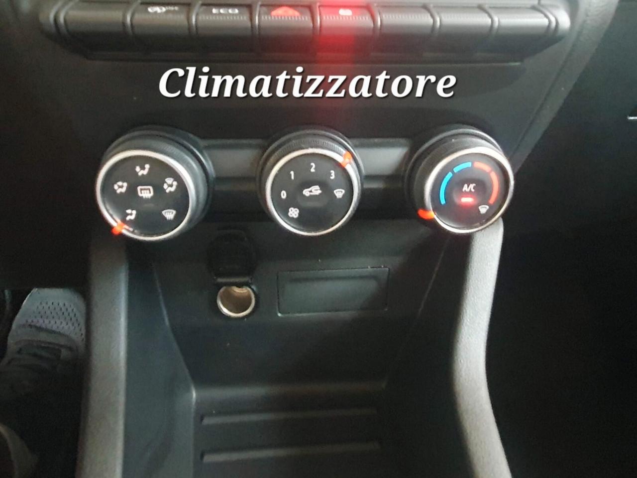 Renault Captur TCe 100 CV Intens