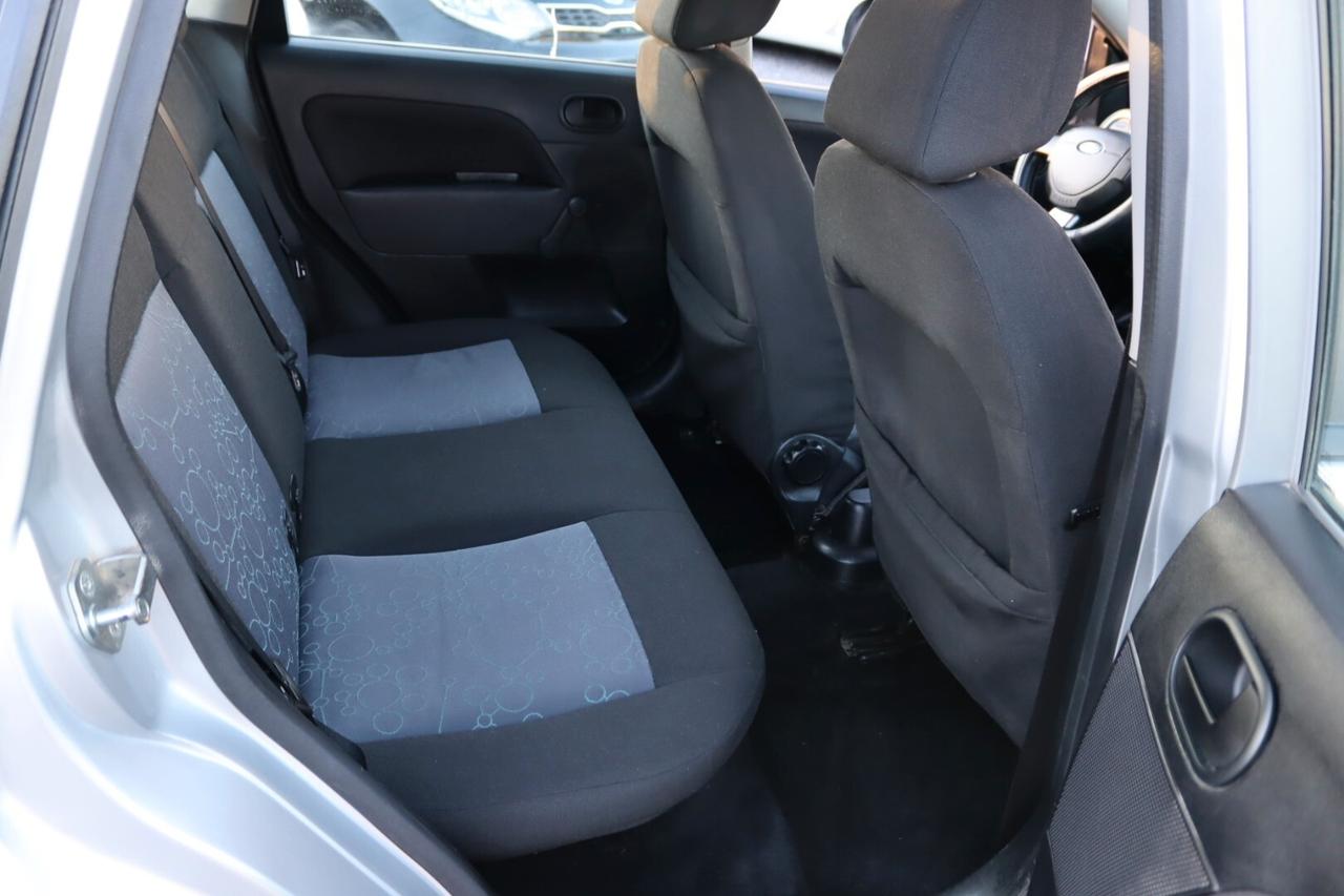 Ford Fiesta 1.4 TDCi 5p. Ghia