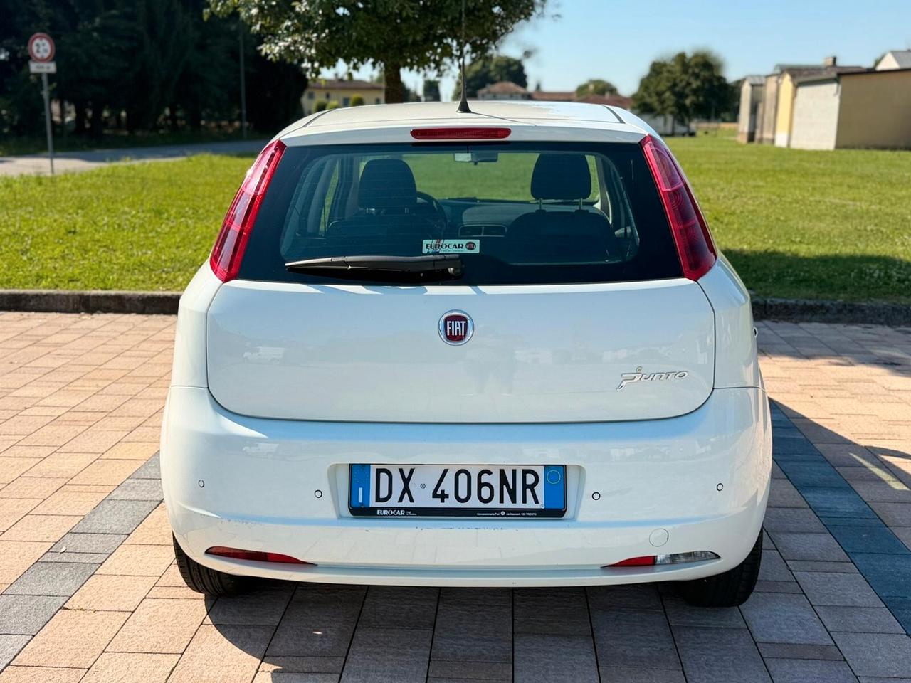 Fiat Grande Punto 1.4 5 porte benzina neopatentati