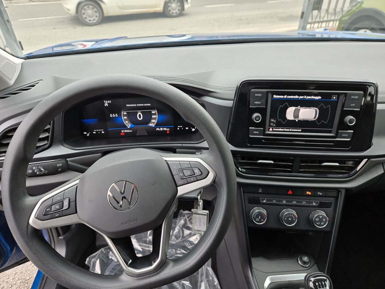 VOLKSWAGEN T-ROC 1.0 LIFE EDITION 110 cv BENZINA -PROMO GENNAIO GA FIN&SAFE-