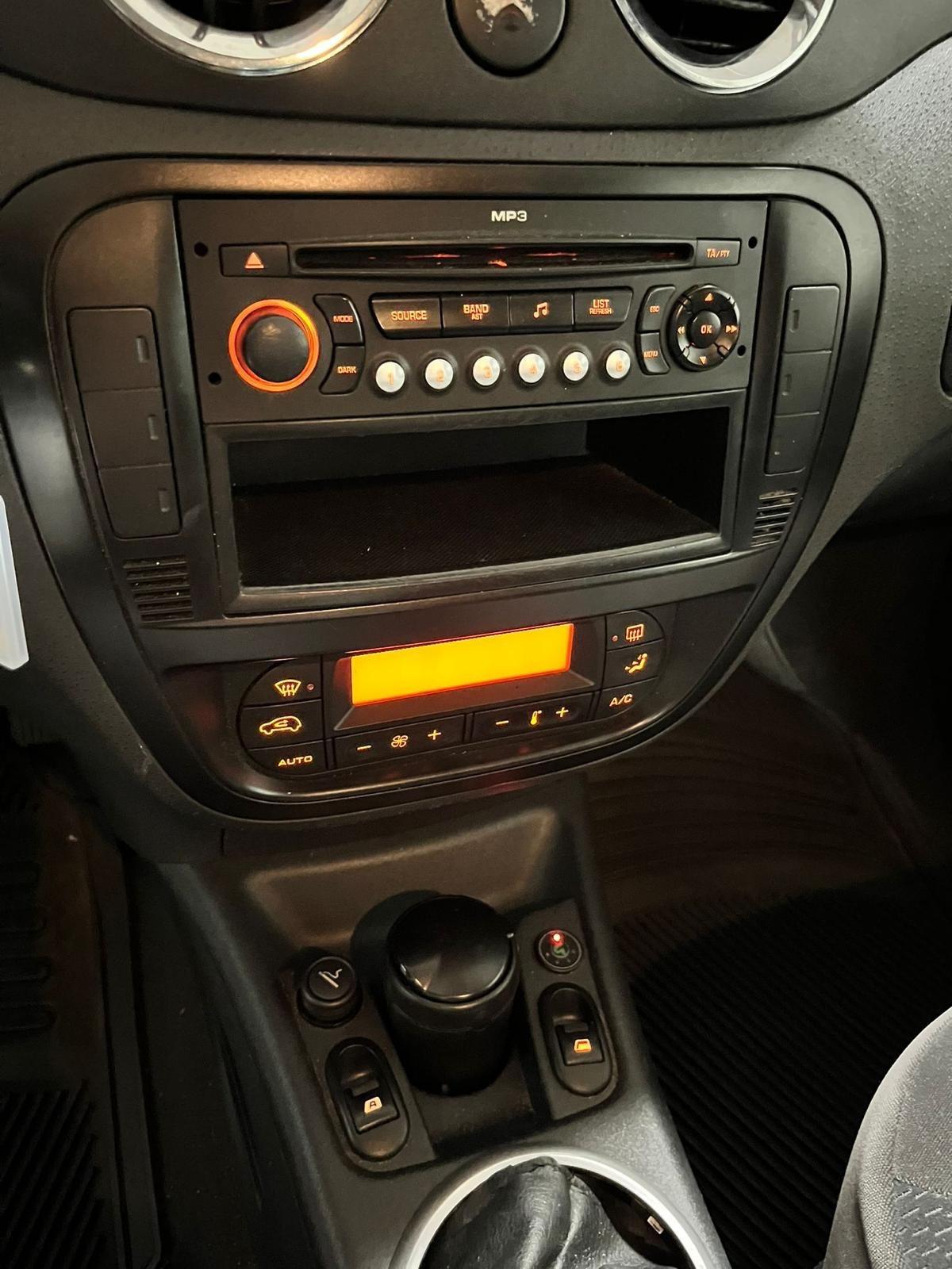 Citroen C3 1.4 Exclusive Style Techno Bi Energy G