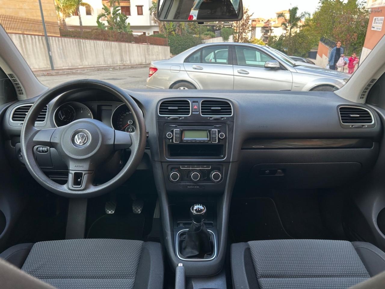 Volkswagen Golf 1.6 TDI garanzia 12 mesi