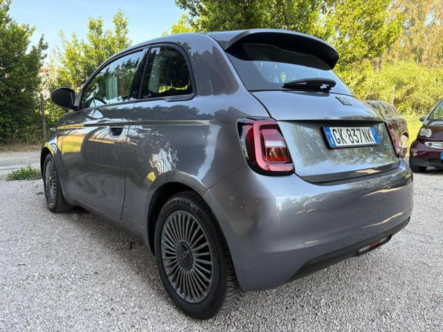 FIAT 500e 3+1 42 kWh Icon