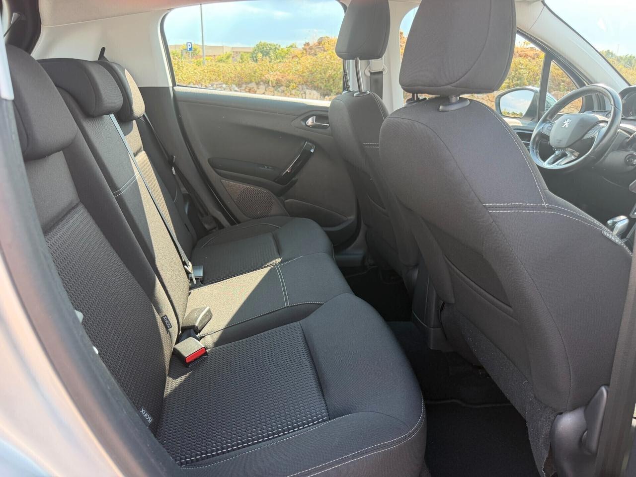 Peugeot 208 1.6 BlueHDi 100cv 5 porte Allure
