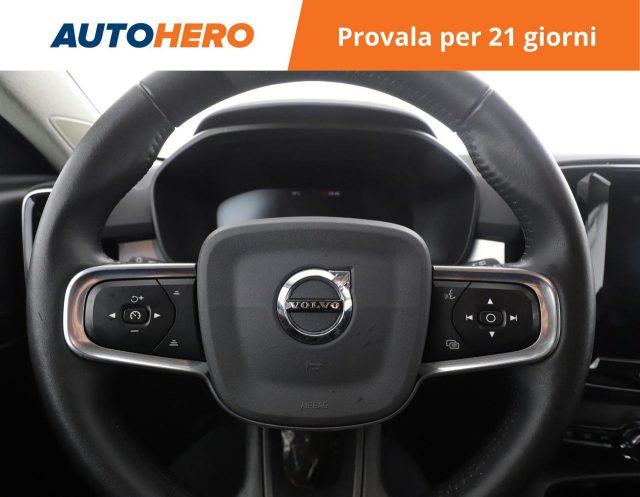 VOLVO XC40 D3 Geartronic Momentum Pro