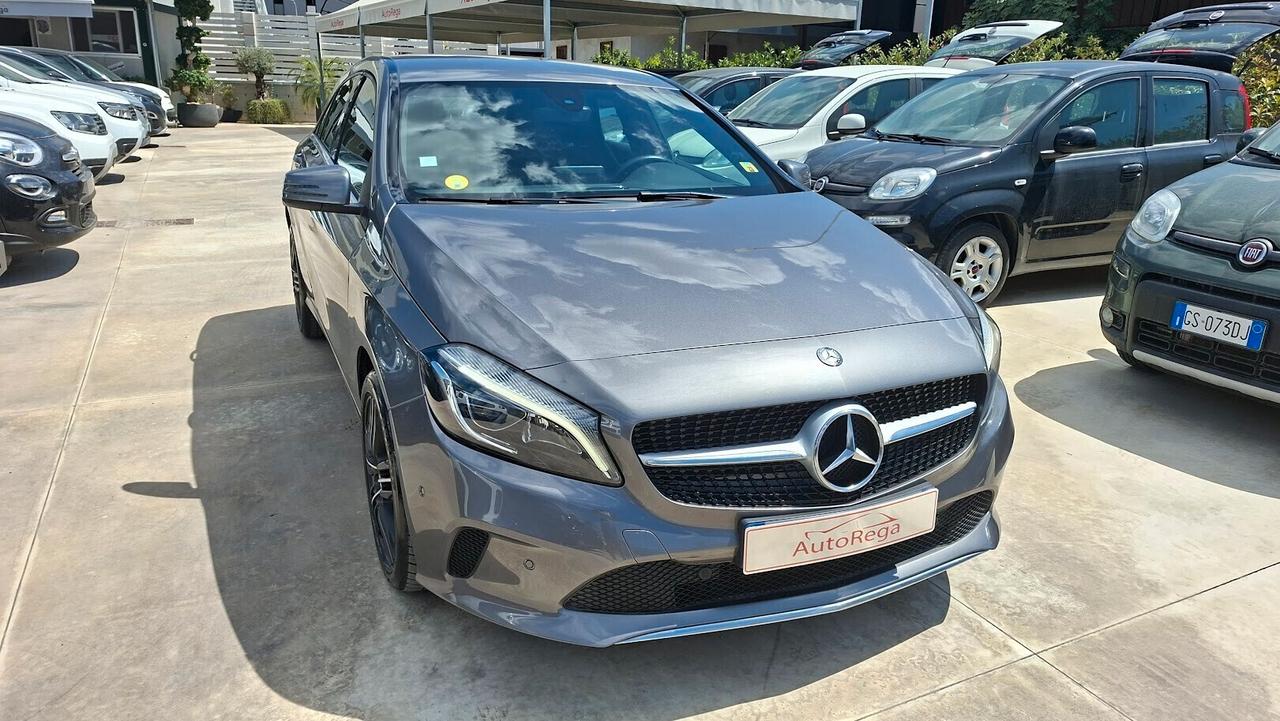 Mercedes-benz A 200 d Premium AUTOMATICA