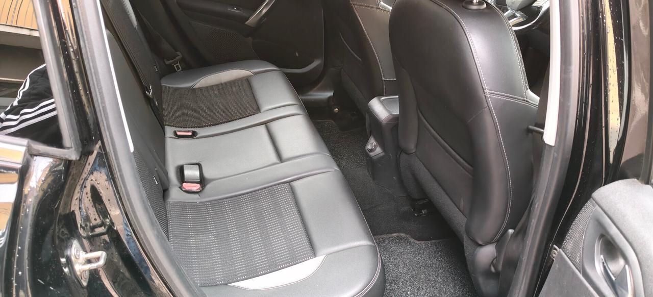 Peugeot 2008 1.6 e-HDi ETG6 Allure