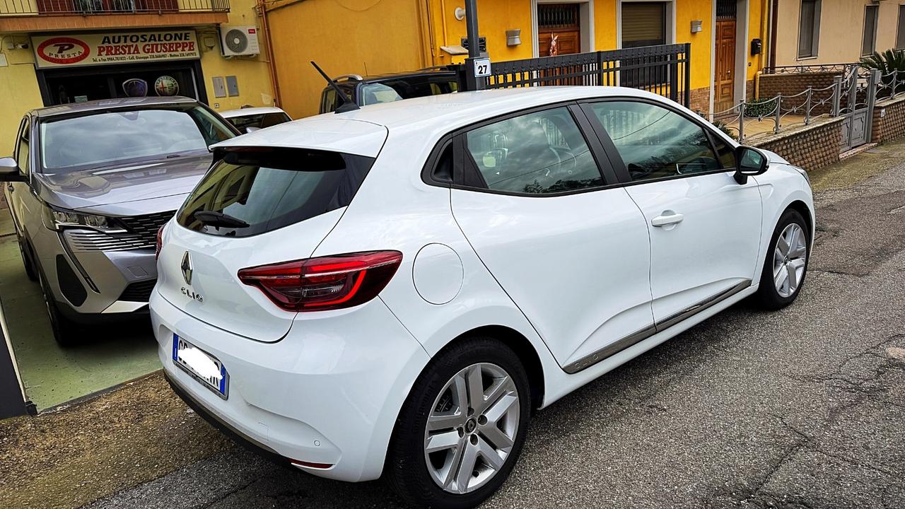 New Renault Clio 1.5 Dci Zen 5P - 10/2020