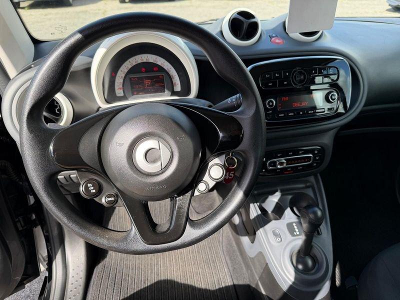 smart fortwo 70 1.0 Youngster Twinamic!