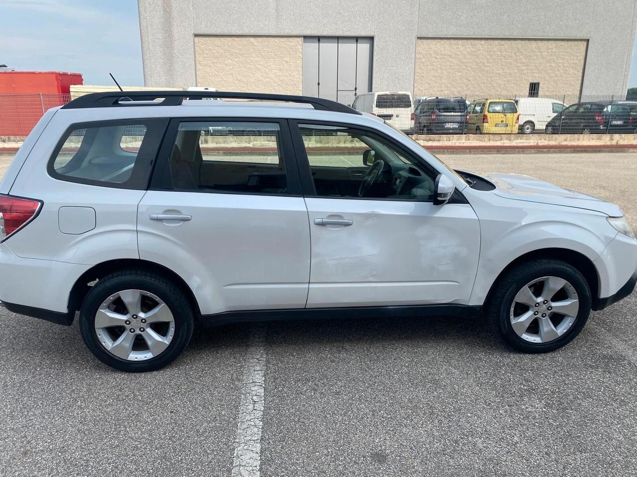 Subaru Forester 2.0D 4X4 XS Trend EURO 5