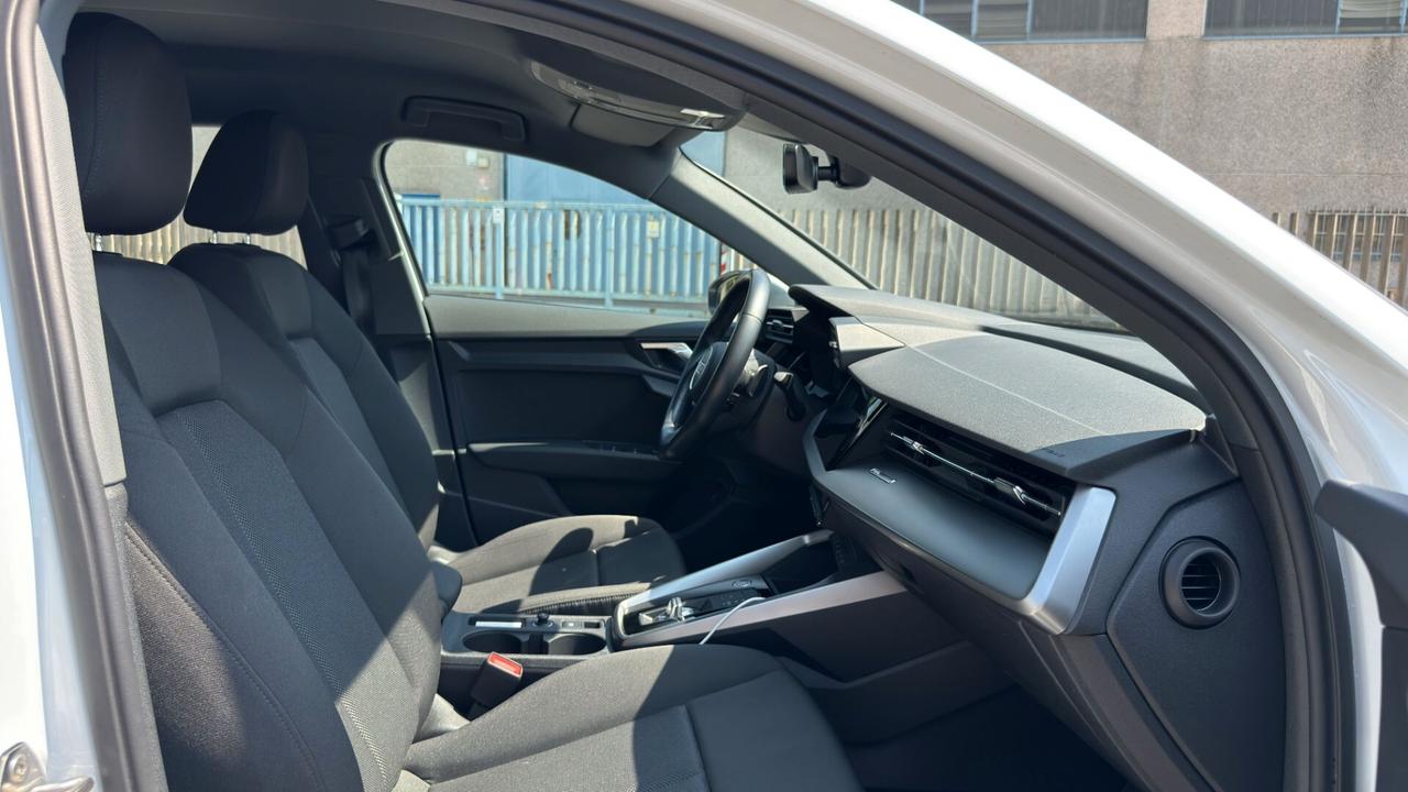 Audi A3 Sportback 40 TFSI e S-Tronic Business