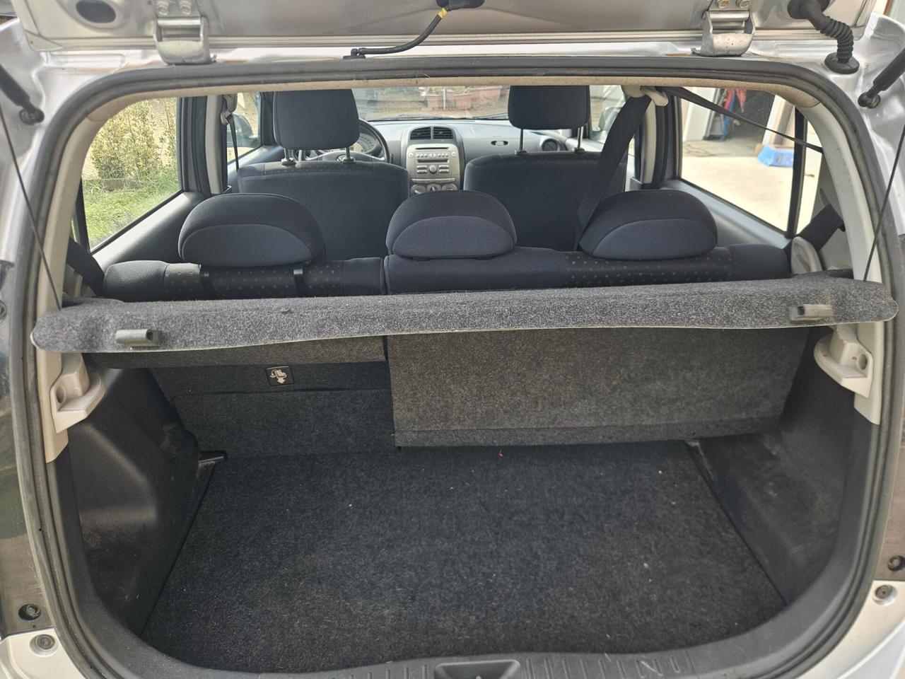 Daihatsu Sirion 1.3 Taka 4WD Green Powered