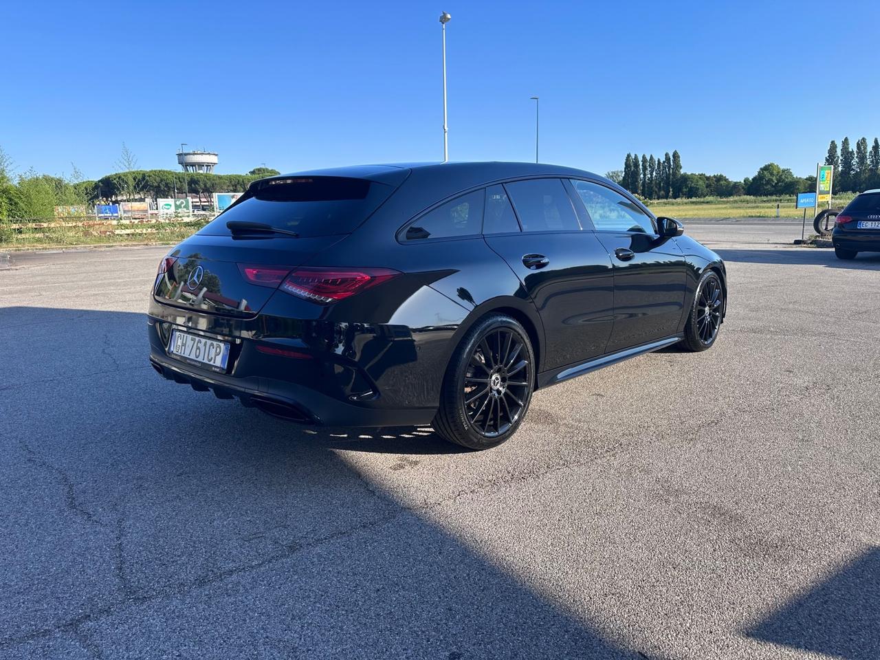 Mercedes-benz CLA 200 Mercedes d Premium AMG night edition