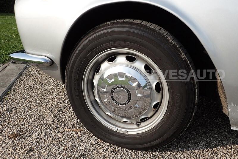 Alfa Romeo 2600 Sprint