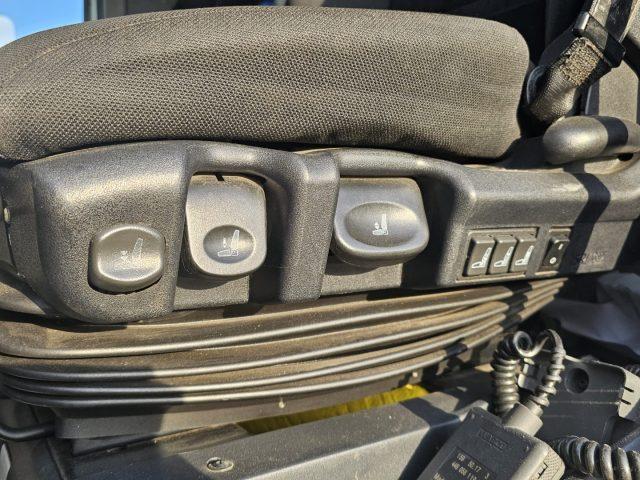 IVECO STRALIS AD260SY/PS 360CV CON RAMPE IDRAULICHE