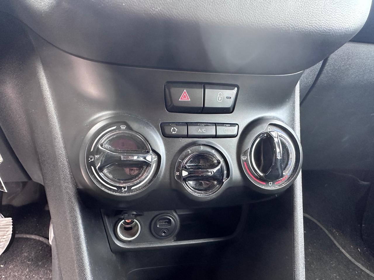 Peugeot 208 PureTech 82 5 porte Allure solo 103 mila km