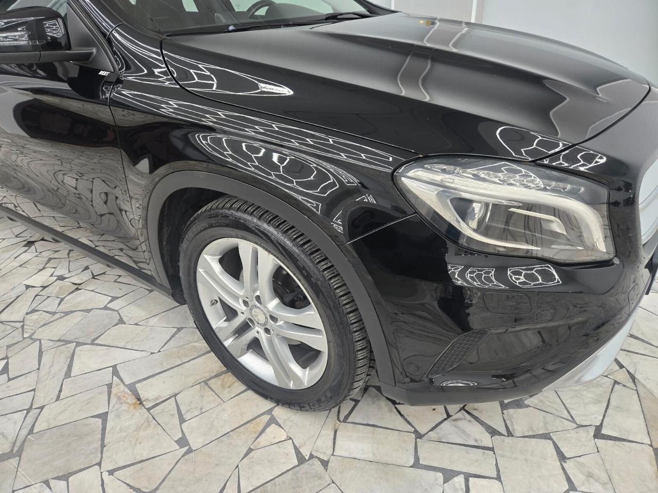 Mercedes-benz GLA 220 200 d Automatic 4Matic Sport