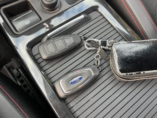 FORD Kuga 1.5 EcoBoost 120 CV 2WD ST-Line SOLO 65000KM