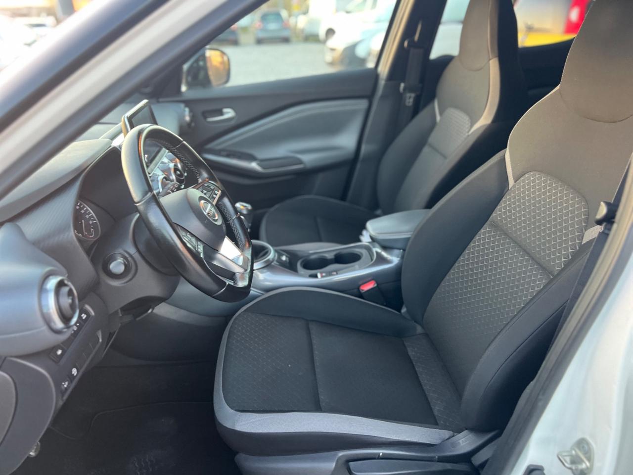 Nissan Juke 1.0 DIG-T 114 CV N-Connecta